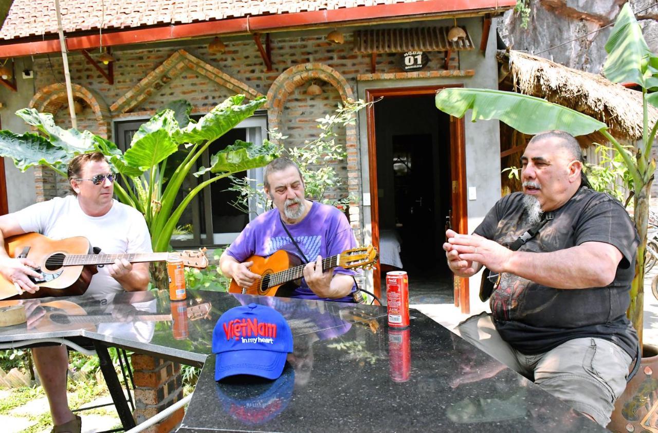 Tam Coc Lakeside Homestay Ninh Binh Esterno foto